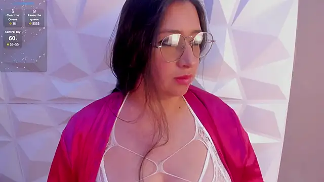 دردشة Melody_Rosses الجنسية المباشرة