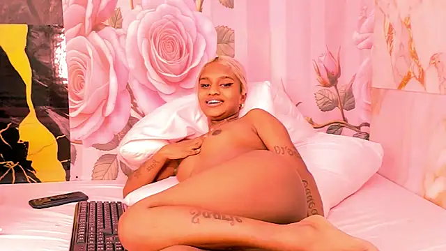XXX chat uživo modela indian_barbie