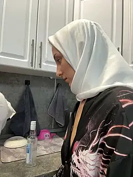 FlexibleDoll_ XXX чат на живо