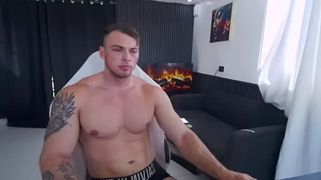 YourHotGreg's Live XXX Chat