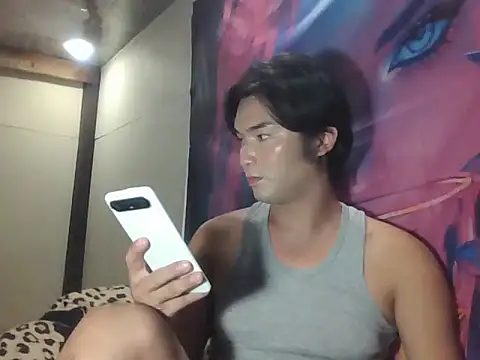 urhalfguyxx Show Webcam