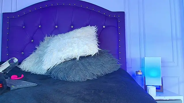 sarah_banks1's Live XXX Chat