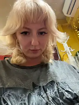 RonnieKiss Live XXX-Chat