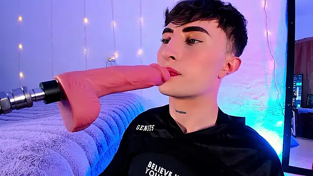SebastianHilton élő XXX-chatje