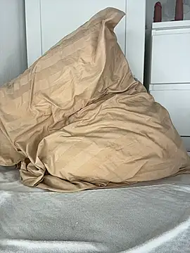 Ms_Luna_ 现场XXX聊天