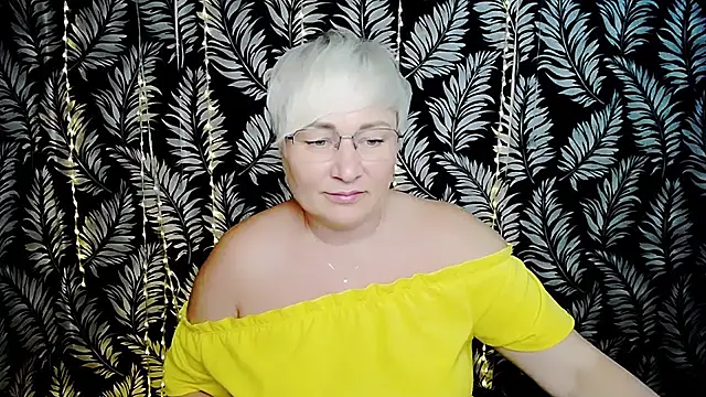 Chatroom XXX en direct de Olivia_playful