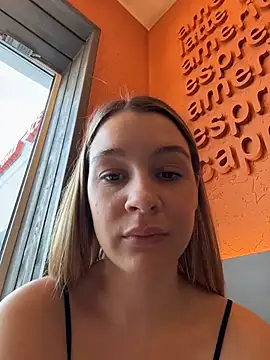 Chatroom XXX en direct de SashaCatt