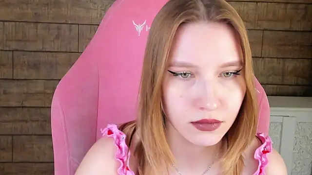 Chat XXX en directo de LiliLinn