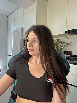 צ'אט XXX בשידור חי של CurlyLara