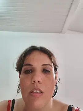 XXX chat uživo modela Bellapotencia1985