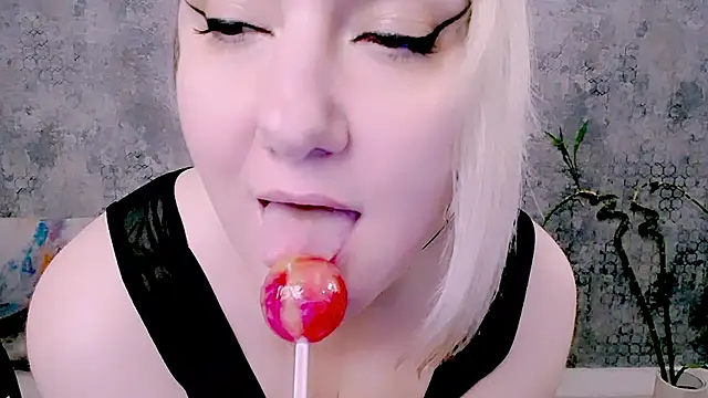 Djullia's Live XXX Chat