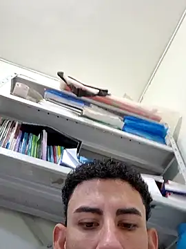 عرض كام Rodriguess010