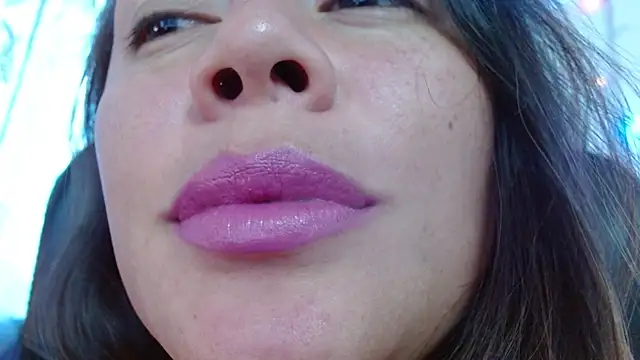 miss_evoleth2's Live XXX Chat