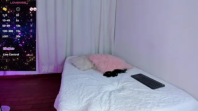 VioletaSotter 现场XXX聊天
