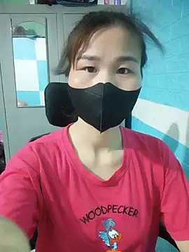 Donatella28 现场XXX聊天