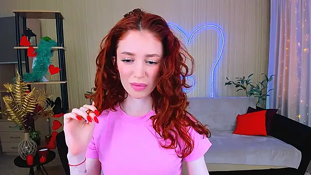 ChristinaConteeree's Live XXX Chat