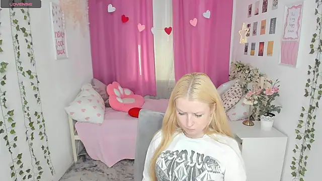 Laly_Peach's Live XXX Chat