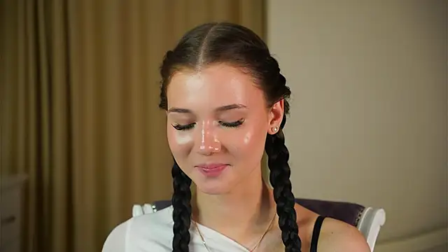 CythiaKaluzny XXX чат на живо