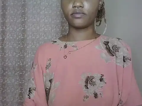 Czat XXX na żywo – PrettyT5