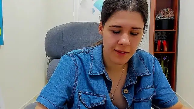 Joannian Live XXX chat