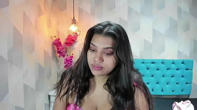 แชท XXX สดของ LindaBreeS