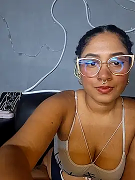 Chat +18 de Laurentdupont04 ao vivo