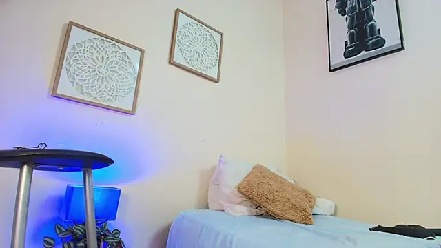 mary_cute9's Live XXX Chat