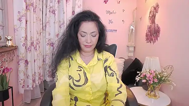 צ'אט XXX בשידור חי של MyLovOne
