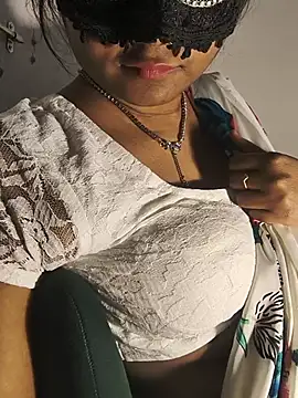 Chat +18 de DIRTYSECRET_QUEEN_07 ao vivo