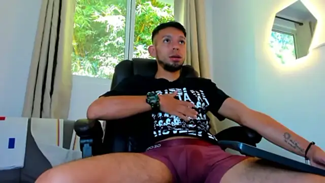 Steban_silv – Naživo XXX chat