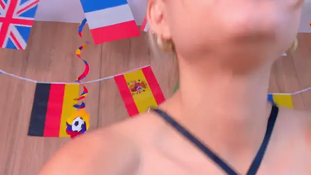 ZoehAngel's Live XXX Chat