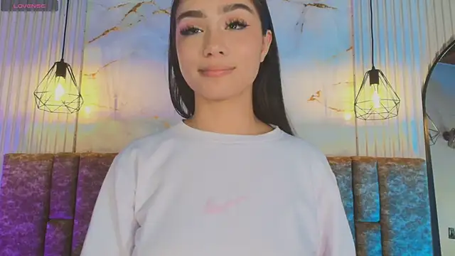 Czat XXX na żywo – KENNIA_SWEETIEE