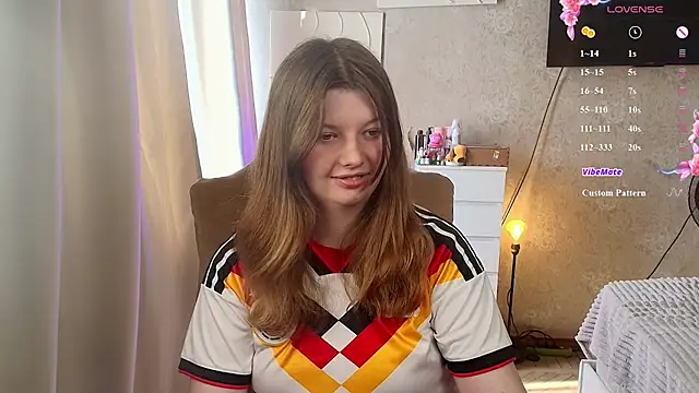Vivian_cutie's Live XXX Chat