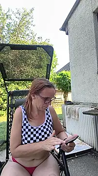 Chat XXX en directo de Dettybitch40