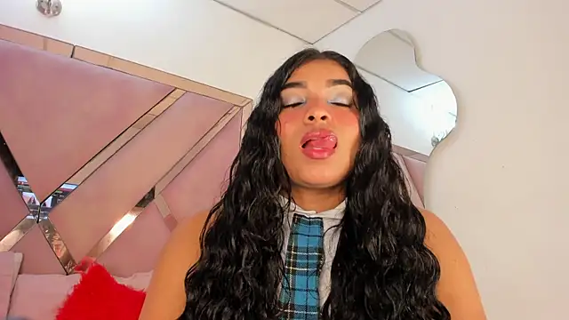 honeyhtx's Live XXX Chat