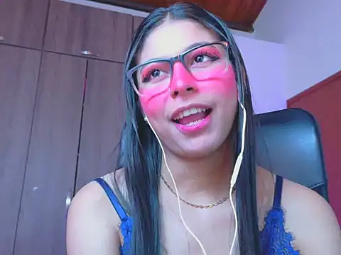 Chat XXX en directo de _ALLYSON18_