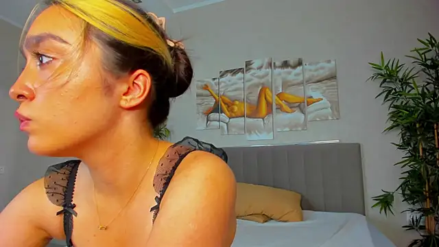 Barbara_Rogerss Chat XXX in diretta