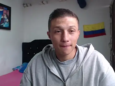Stiiveen777 – Live XXX-chat