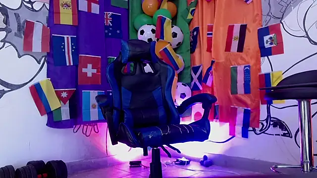 Dandre_1's Live XXX Chat
