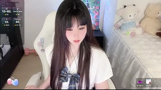 Mititii 现场XXX聊天