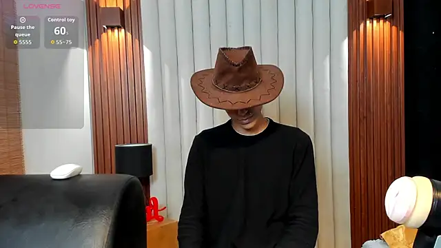 myke_tucker's Live XXX Chat