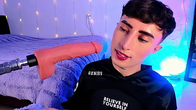 XXX chat uživo modela SebastianHilton