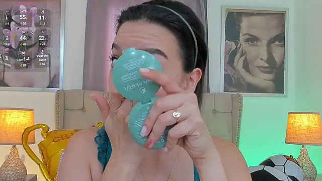Czat XXX na żywo – Beautyari_