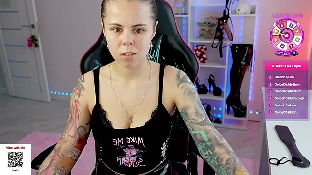 QueenAliceX Live XXX-Chat