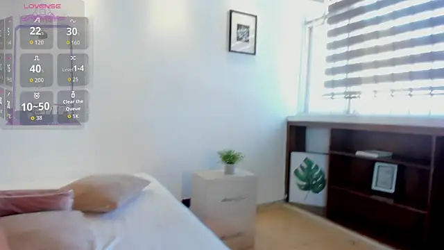 Caroline_Millerr live XXX chat