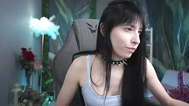 SeraphineSparda XXX чат на живо