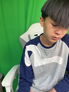 DD-101 Live XXX Chat