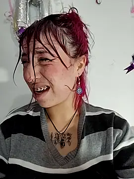 Kitty_Melodi XXX чат на живо