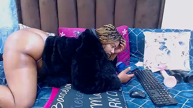 Show de AfricanQueenxx40 na webcam
