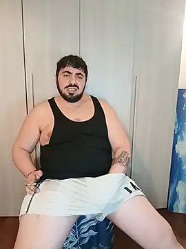 عرض كام bear_skinny
